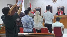 Photo: Suasana Persidangan Kasus Ijon Proyek