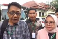 Photo: Tim Hukum, Ade Kuswara Kunang, Dr. I Wayan Suka Wirawan, SH, MH dan Yusnaniar, SH, MH. 
