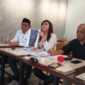 Photo: Oey Lie Hua (Lisa) Bersama Kuasa Hukumnya