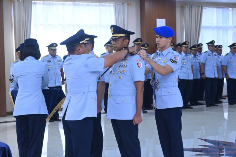 Photo: Sertijab Kolonel Vincentius Endy Hadi Putra.