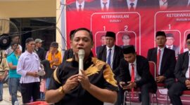 Photo: Plt. Bupati Bekasi, Dr. Asep Surya Atmaja.