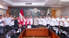 Photo: Wamen Ketenagakerjaan, Afriansyah Noor saat menerima aksi damai Federasi Serikat Pekerja Global Indonesia (F-SPGI) di Kantor Kemnaker, Jakarta, Senin 25 Mei 2026.
