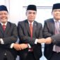 Photo: Menaker, Yassierli (Tengah)