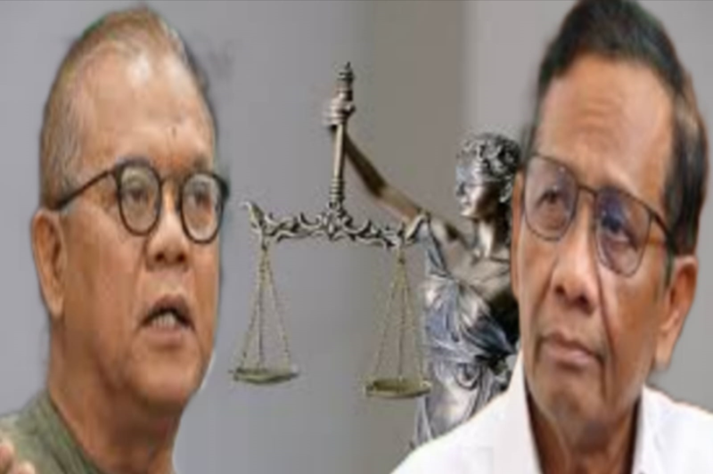 Photo: Pakar Hukum, Abdul Fickar Hadjar (Kiri) & Mahfud MD (Kanan)