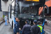 Photo: Lokasi Kecelakaan Bus Transjakarta