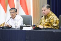 Photo: Menaker, Yassierli Bersama Menko, Erlanga Hartarto