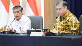 Photo: Menaker, Yassierli Bersama Menko, Erlanga Hartarto
