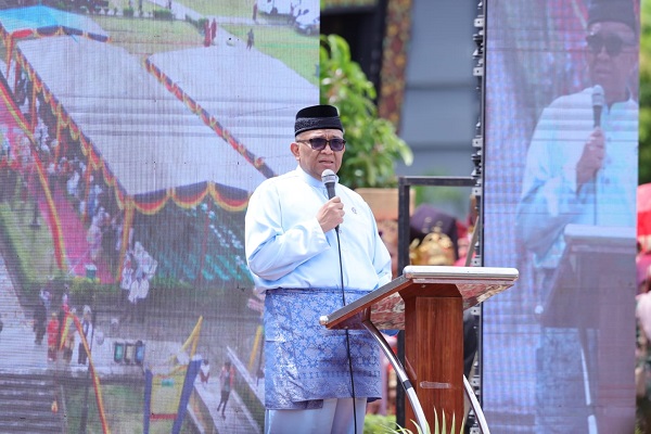 Photo: Wamenaker, Afriansyah Noor. 