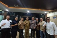 Photo: Plt. Bupati Bekasi Dr. Asep Surya Atmaja Terima Audensi Tim Hukum Merah Putih