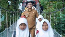 Photo: Plt. Bupati Bekasi, Dr. Asep Surya Atmaja