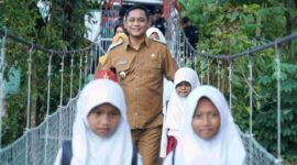 Photo: Plt. Bupati Bekasi, Dr. Asep Surya Atmaja