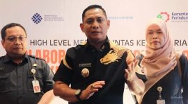 Photo: Plt. Bupati Bekasi, Dr. Asep Surya Atmaja