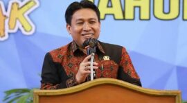 Photo: H. Muhamad BN. Holik Qodratullah, SE, M.Si.