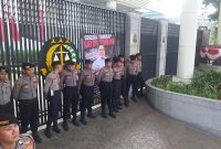 Photo: Massa Aksi Desak Kejagung Ambil Alih Kasus Anton Timbang