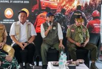 Photo: Menhut Raja Antoni