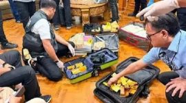 Photo: Saat Penggeledahan Rumah Berkaitan Kasus Mantan Jampidsus Febrie Ardiansyah