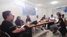 Teks Photo: Suasana Di Kantor PWI Kabupaten Sukabumi
