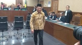 Photo: Penasihat Khusus Presiden Bidang Haji, Muhadjir Effendy Hadir Dipersidangan