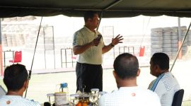 Briefing Bahas Berbagai Isu Terkini