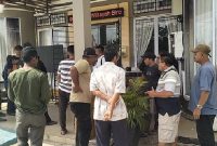 Photo: Masyarakat Kabupaten Lingga Saat Mendatangi Kantor ATR-BPN