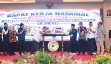 Photo: Wakil Menteri Ketenagakerjaan (Wamenaker), Afriansyah Noor.