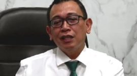 Photo: Kepala Dinas Lingkungan Hidup Kabupaten Bekasi, Syafri Doni Sirait